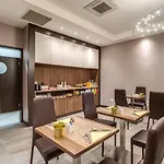 Mz Hotel