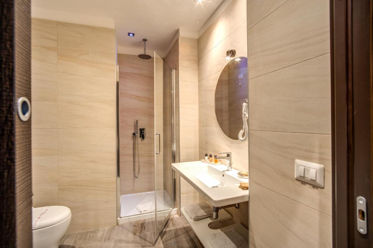 Mz Hotel 3*